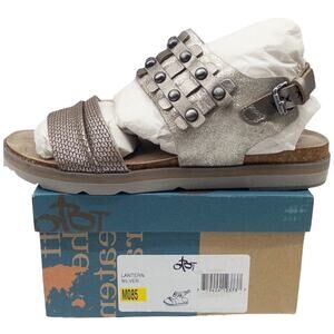 OTBT Metallic Silver Lantern Sandals Leather Chainmail Women’s 8.5